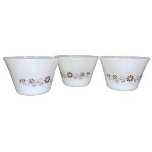 Set 3 Dynaware Pyr-O-Rey Custard Brown Floral Daisy Cups‎ Milk Glass Dynaware